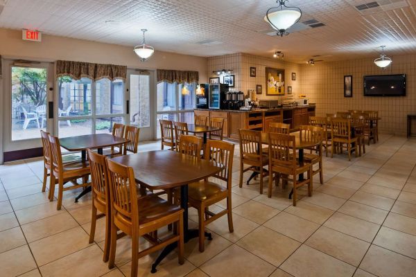Hotel SURESTAY PLUS BY BEST WESTERN FARMINGTON (De Lassus)